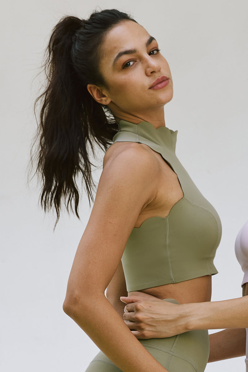 Model wears Scallop Back Mock Neck Bra | WISKII ACTIVE