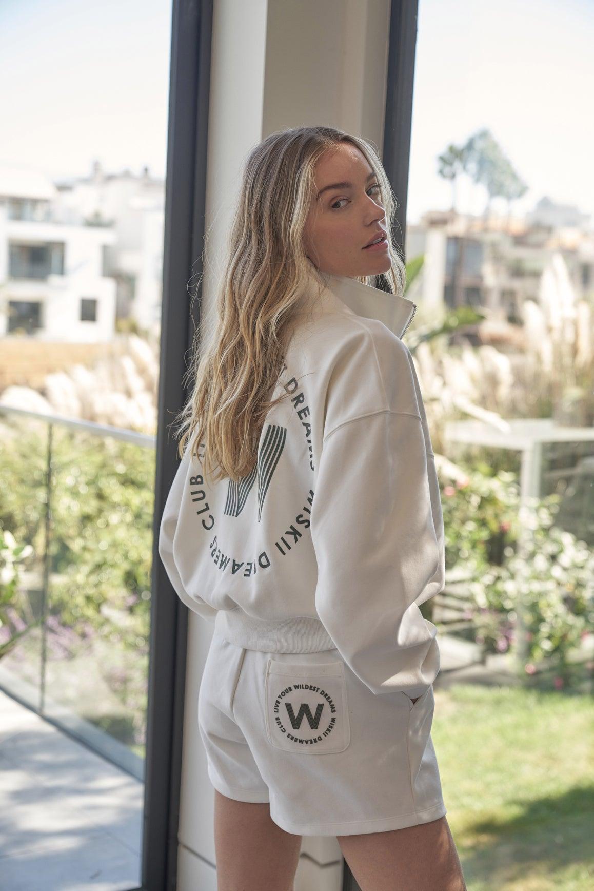 Model wears WISKII Leisure Half-zip Sweatshirt